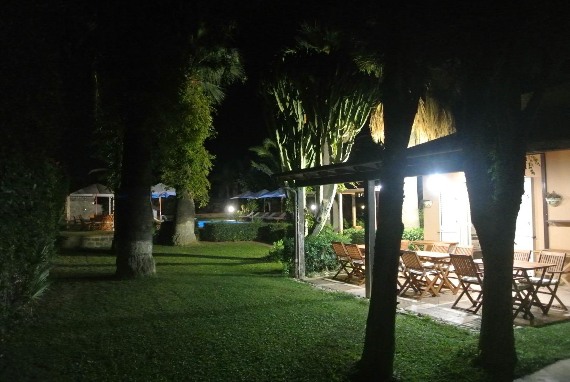 Villa Carlotta Resort Сан-Леоне Экстерьер фото